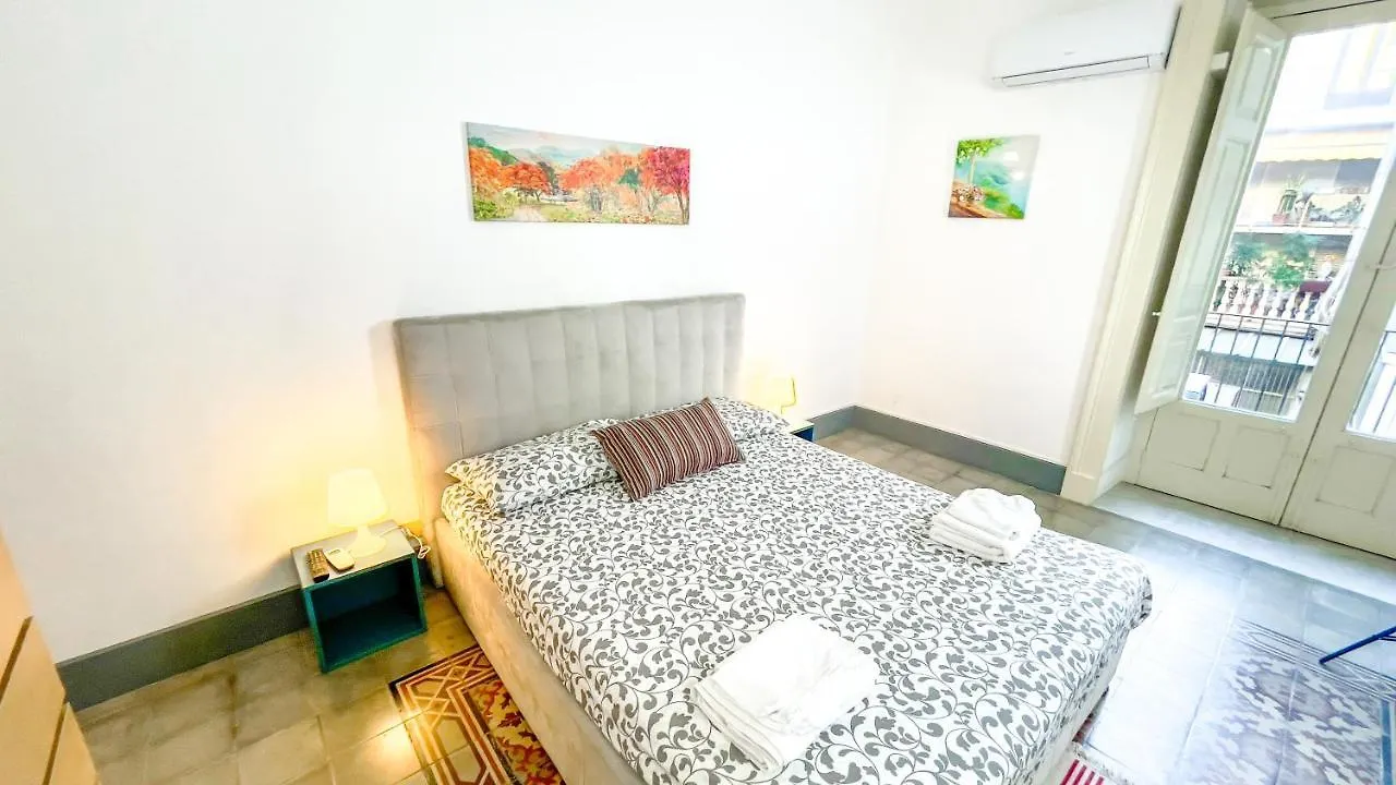 San Giuliano'S Street - Holiday Home Catania Italy
