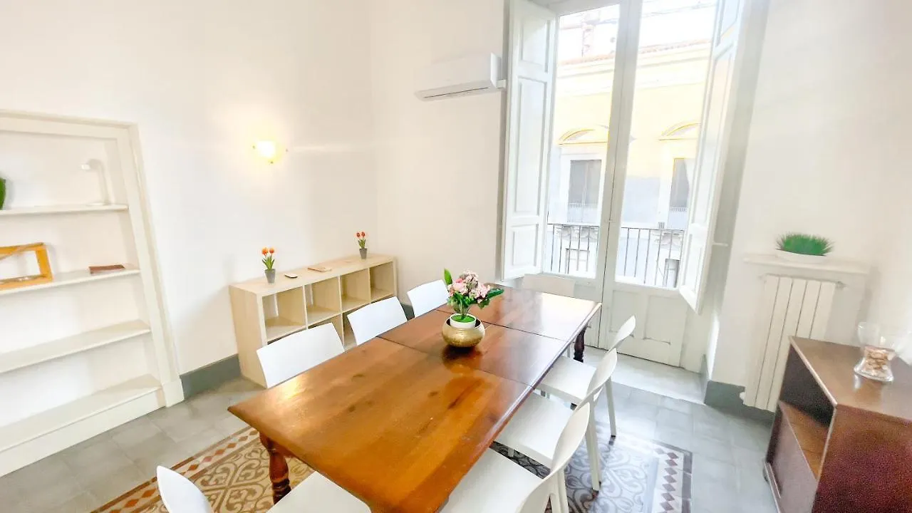 San Giuliano'S Street - Holiday Home Catania Italy
